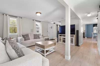 185 Eighteenth St, Lowell, MA 01850 - Photo 14