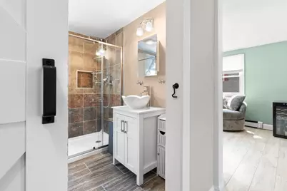 185 Eighteenth St, Lowell, MA 01850 - Photo 20