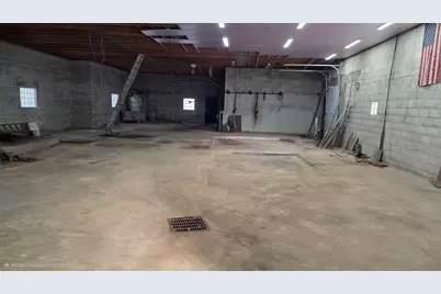 1510 Padanaram Ave, New Bedford, MA 02740 - Photo 10