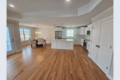 107 Sandalwood Drive #00, Wilbraham, MA 01095 - Photo 2
