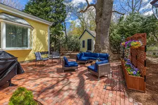44 Russell St, Plymouth, MA 02360 - Photo 6