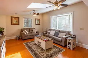 44 Russell St, Plymouth, MA 02360 - Photo 8