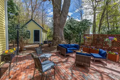 44 Russell St, Plymouth, MA 02360 - Photo 6