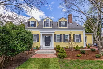 44 Russell St, Plymouth, MA 02360 - Photo 2