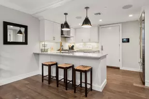 11 Exeter St, Boston, MA 02116 - Photo 2
