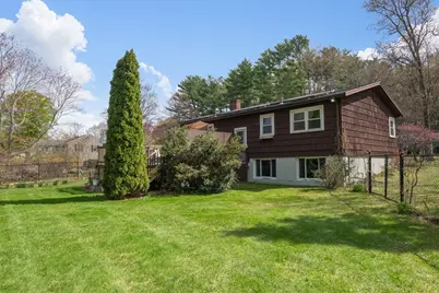 21 Warren Rd, Upton, MA 01568 - Photo 8