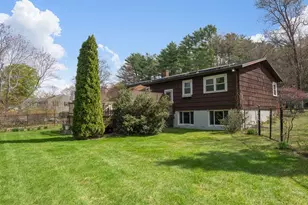 21 Warren Rd, Upton, MA 01568 - Photo 8
