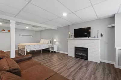 21 Warren Rd, Upton, MA 01568 - Photo 36
