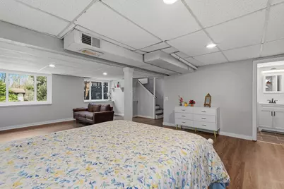 21 Warren Rd, Upton, MA 01568 - Photo 38