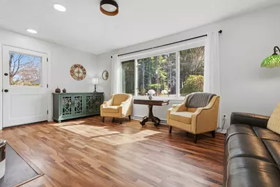 21 Warren Rd, Upton, MA 01568 - Photo 14