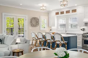 6 Woods Pl, Boston, MA 02129 - Photo 6