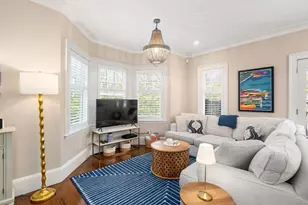 6 Woods Pl, Boston, MA 02129 - Photo 12