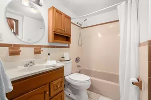 392 Poplar St, Boston, MA 02131 - Photo 24