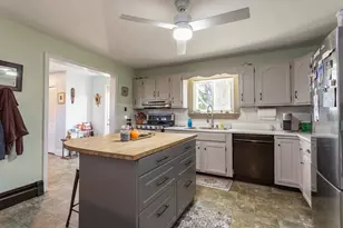 39 Veranda Ave, Fairhaven, MA 02719 - Photo 12