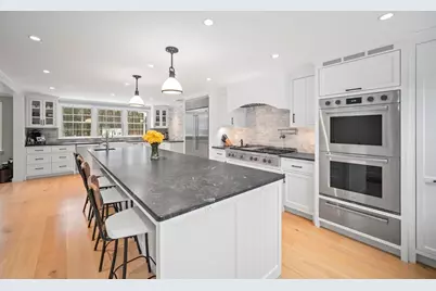 136 Plympton Road, Sudbury, MA 01776 - Photo 10