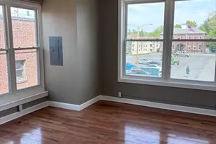 158 Main St, Greenfield, MA 01301 - Photo 2