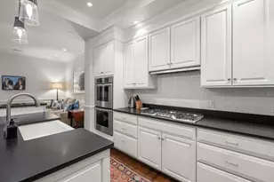 413415 Commonwealth Ave, Boston, MA 02215 - Photo 12