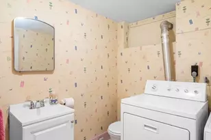 21 Phillips Ave, Swampscott, MA 01907 - Photo 34