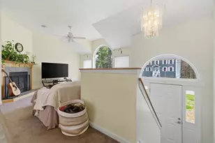 19 Fairfield Dr, Dudley, MA 01571 - Photo 18