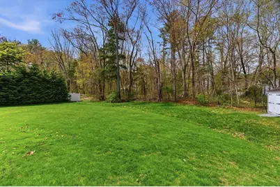 19 Fairfield Dr, Dudley, MA 01571 - Photo 6