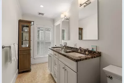 37 Mount Vernon St #2, Boston, MA 02129 - Photo 16