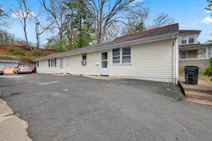746-748 Alden St, Springfield, MA 01109 - Photo 2