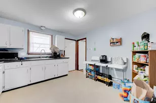 746-748 Alden St, Springfield, MA 01109 - Photo 16