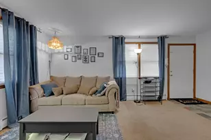 746-748 Alden St, Springfield, MA 01109 - Photo 4