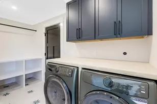 12 Roosevelt Pl, Newburyport, MA 01950 - Photo 36