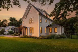 12 Roosevelt Pl, Newburyport, MA 01950 - Photo 2