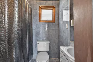 19 Bradford St, Everett, MA 02149 - Photo 24