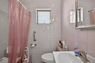19 Bradford St, Everett, MA 02149 - Photo 32