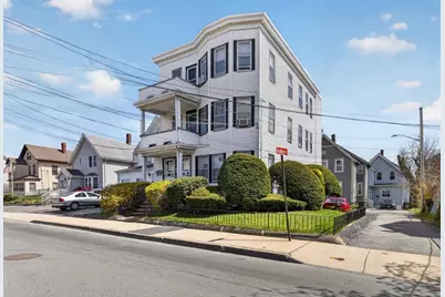 19 Bradford St, Everett, MA 02149 - Photo 2