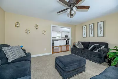 72 New Braintree Rd, West Brookfield, MA 01585 - Photo 18