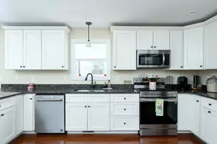 72 New Braintree Rd, West Brookfield, MA 01585 - Photo 16