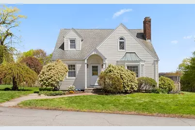 15 Breezy Green Rd, Leicester, MA 01524 - Photo 2