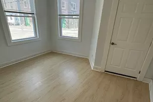 124 Felton St, Waltham, MA 02453 - Photo 2