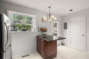 99 Anderer Ln, Boston, MA 02132 - Photo 8