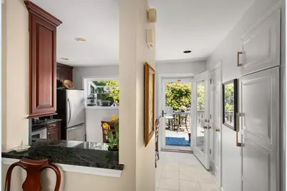 99 Anderer Ln #8, Boston, MA 02132 - Photo 8