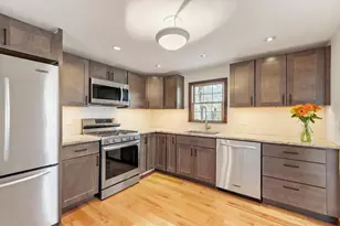 53 Longfellow Dr, Newburyport, MA 01950 - Photo 6