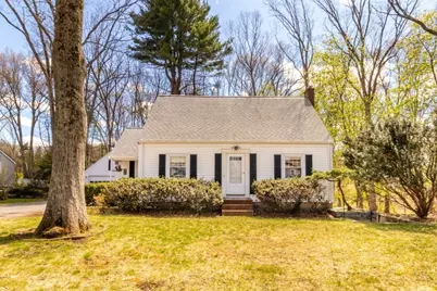 90 Walnut St, Walpole, MA 02081 - Photo 2