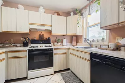 3 Summerville Rd #3, Foxboro, MA 02035 - Photo 14