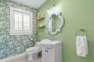 517 Pearse Rd, Swansea, MA 02777 - Photo 14