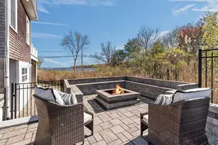 517 Pearse Rd, Swansea, MA 02777 - Photo 40