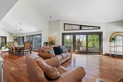 35 Hickory Dr, Worcester, MA 01609 - Photo 12
