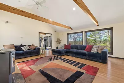 35 Hickory Dr, Worcester, MA 01609 - Photo 26