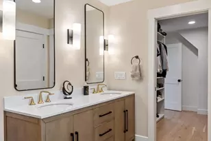 8 Brown Ave, Newburyport, MA 01950 - Photo 34