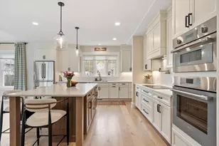 8 Brown Ave, Newburyport, MA 01950 - Photo 8