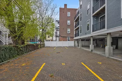 255 Maverick Street, Boston, MA 02128 - Photo 10