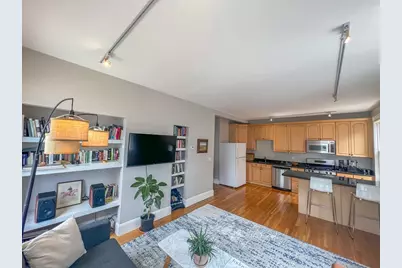 390 Norfolk St #2, Cambridge, MA 02139 - Photo 4